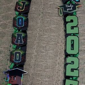 Minecraft Graduation Lei